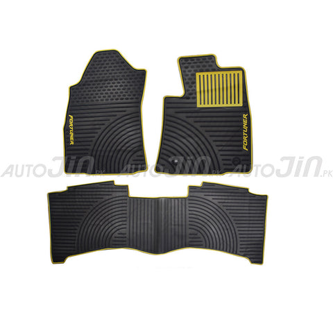 Toyota Fortuner 2016-20 Smoke PVC Floor Mats Black