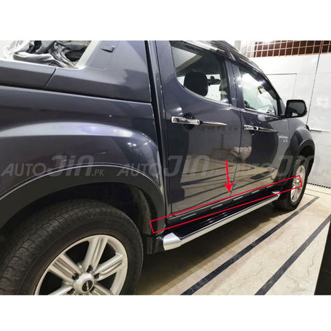 Isuzu Dmax OEM Overfenders with Strip Thailand