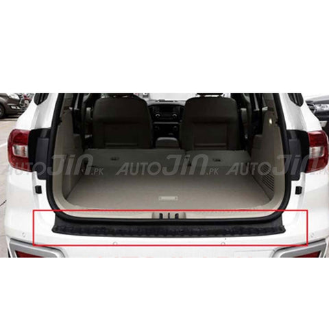 Toyota Fortuner Rear Bumper Protector