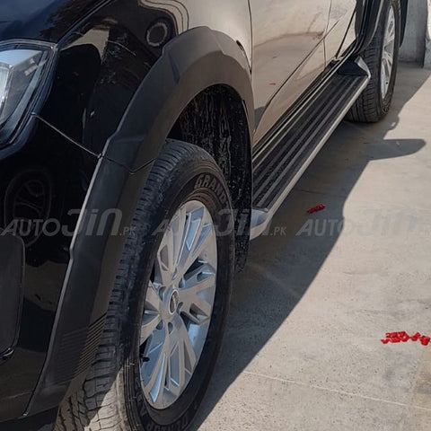 Isuzu D-Max 2026 Matte Black Over Fender