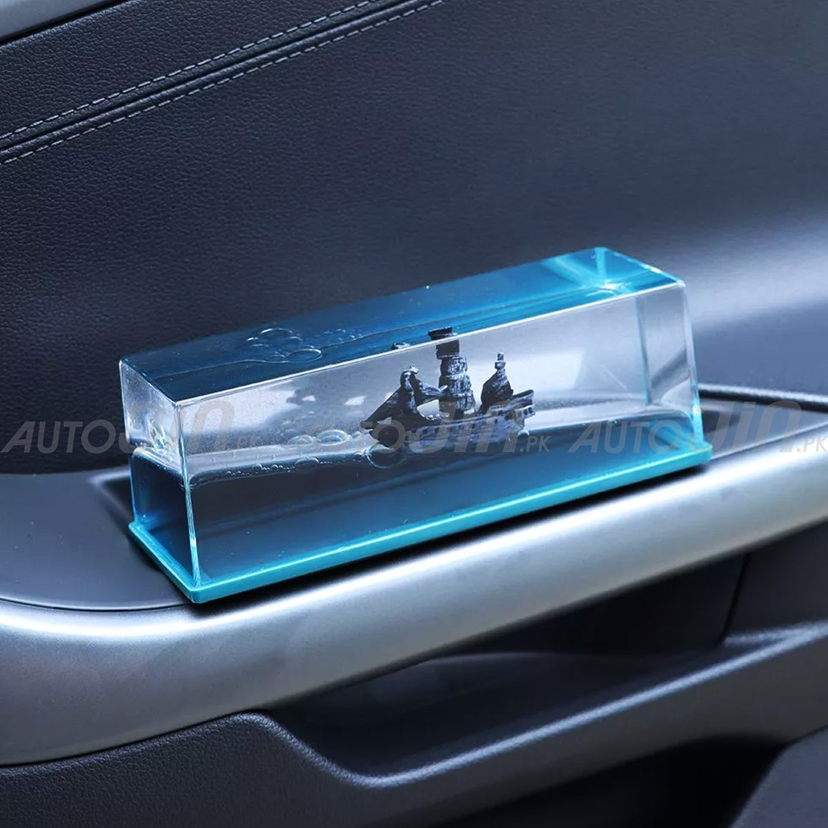 Unsinkable Pirate Ship Fluid Drift Black Pearl Wavy Boat In A Transparent Container