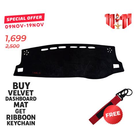 Toyota Yaris 2020-22 Velvet Dashboard Mat